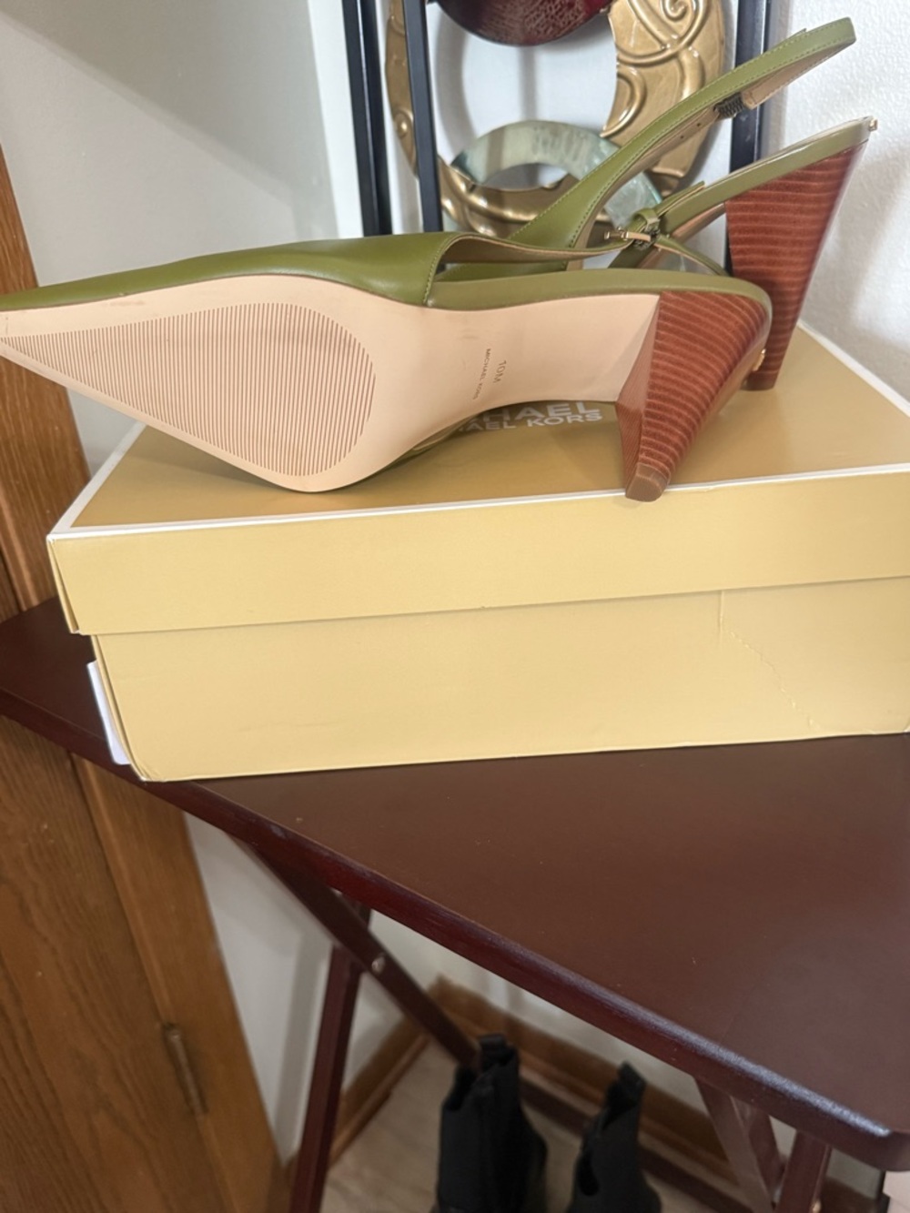 MICHAEL KORS PistachioGreen Pointed-Toe Slingback Heels with Wood-Tone Cone Heel - Picture 3 of 8